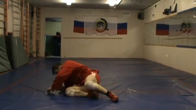 КУВЫРОК ЧЕРЕЗ ПЛЕЧО 2