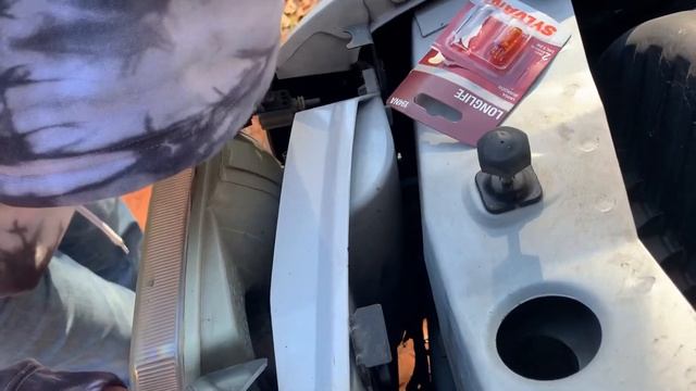 How to change a turn light. 2006 Ford Ranger смотреть онлайн