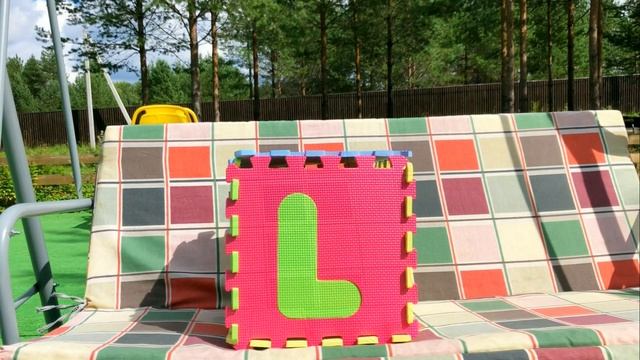 Кирилл и папа учат Буквы и Слова английского Алфавита смотреть онлайн