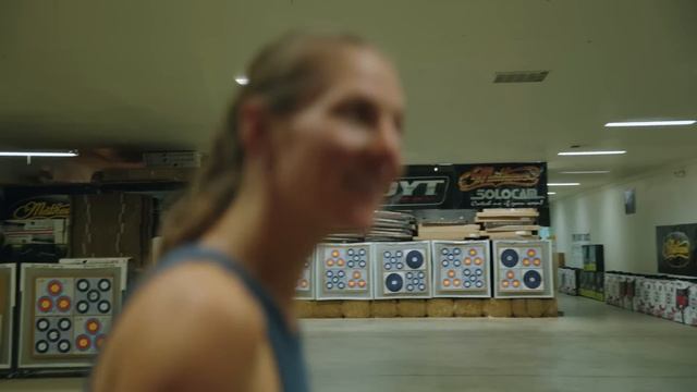 Lift, Run, Shoot | Cat Bradley | Episode 022 смотреть онлайн