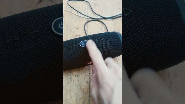 How to solve JBL Charge 4 Not turning on 100% Works смотреть онлайн