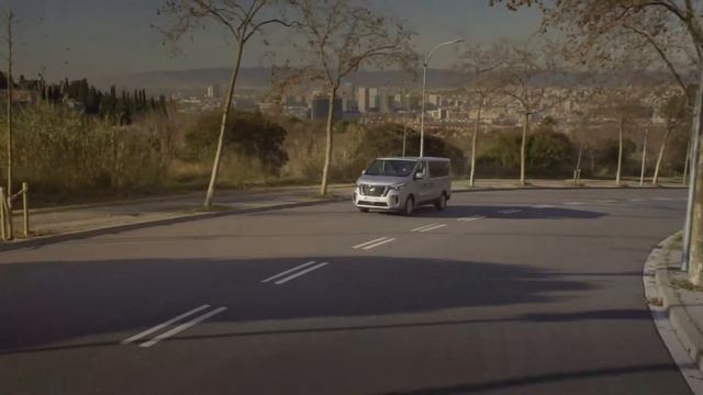 Nissan NV300 Kombi - Platz für alles und jeden смотреть онлайн