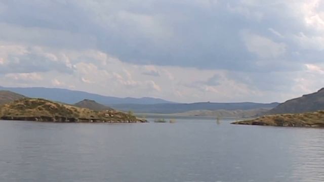 Переправляемся через Бухтарминское водохранилище , Восточный Казахстан смотреть онлайн