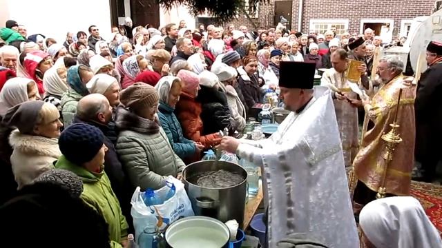 Крещение Господне. Освящение воды 19.01.2019 смотреть онлайн