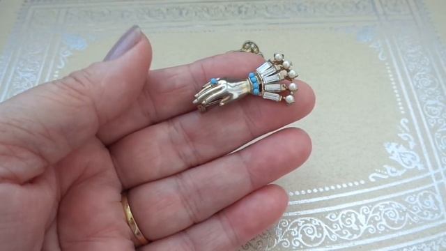 Чудесные подарки из Америки и находки блошиного рынка. Небольшой ремонт. Винтажные украшения. смотреть онлайн