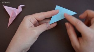Оригами птичка, машущая крыльями • Летающая птица из бумаги без клея • Flapping Bird Origami