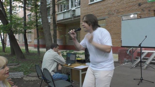 Никита Локшин"Дарите ромашки любимым"Центральная библиотека 06 июля 2018 года.,3 смотреть онлайн