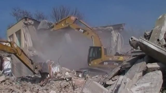 Bontás Vecsés 2. rész смотреть онлайн