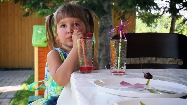 Клип День рождения 3 года! смотреть онлайн