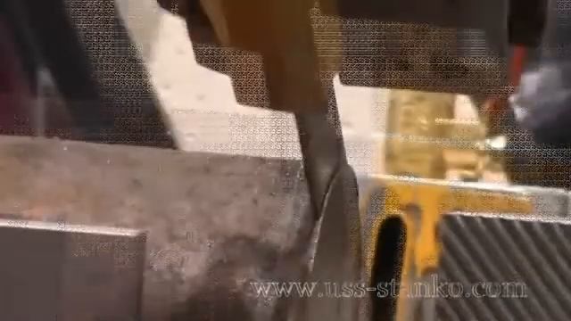 Ленточнопильный станок Opti S300DG Vario. смотреть онлайн