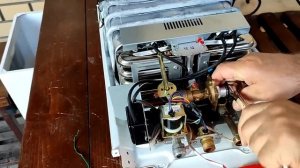 Газовая колонка Zanussi LPG 10 ремонт водяного узла и протечки штуцера подвода воды.