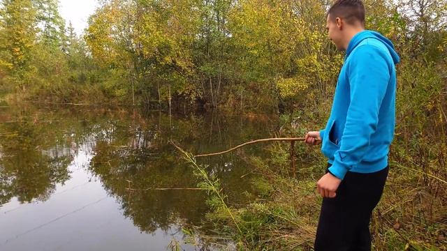 КРЮЧОК ИЗ КОСТИ, РЕАЛЬНО ЛИ СЛОВИТЬ РЫБУ? смотреть онлайн