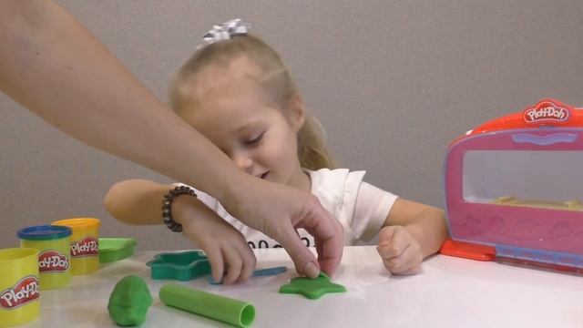 Готовим с Play-Doh KITCHEN Распаковка набора смотреть онлайн