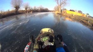 Быстро мчимся по льду реки | Зимний гоночный картинг