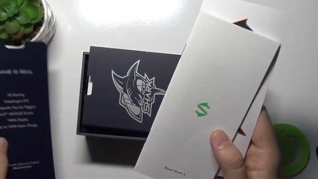 Does Xiaomi Black Shark 4 from European Distribution have a User Manual in the Box? смотреть онлайн