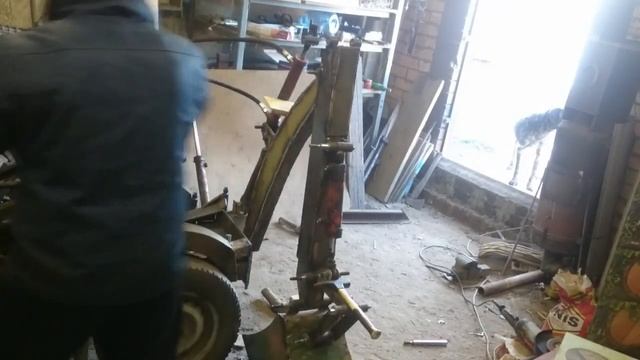 Первый запуск мини экскаватора. Test Mini Excavator