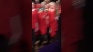 Бабушка зажигает под Jingle Bells