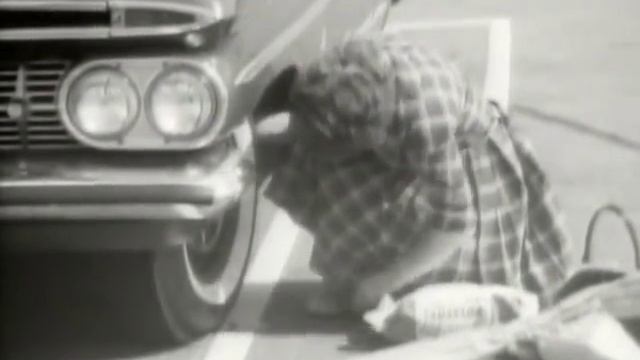 Candid Camera Classic: Two Car Quickies смотреть онлайн