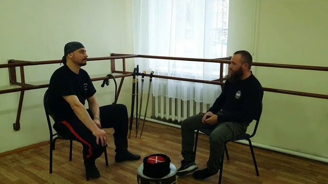 Начинать фланкировать нужно с нагайки Школа Корогод фланкировка шашка фехтование смотреть онлайн