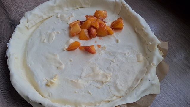 ПЕРСИКОВЫЙ ПИРОГ! Приготовит даже ребенок. Нежное тесто, сочные персики. Pfirsichkuchen. смотреть онлайн