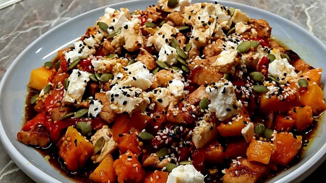 Этот САЛАТ БЕСПОДОБЕН📌💯 Ни одного ПРАЗДНИКА без этого САЛАТА❗ Все в ВОСТОРГЕ от САЛАТА с Тыквой ❗ смотреть онлайн