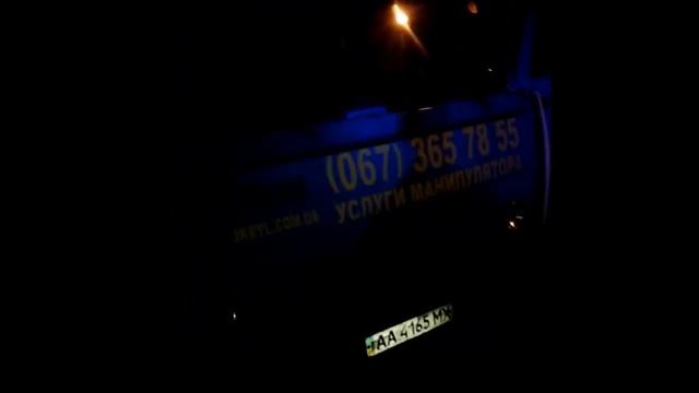 Полицейские силой отжимают машину! Возвращаемся в 90-х смотреть онлайн