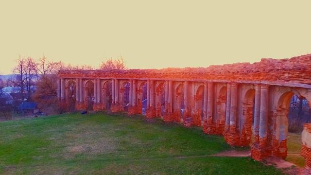 The ruins of Ruzhany castle and theatre смотреть онлайн