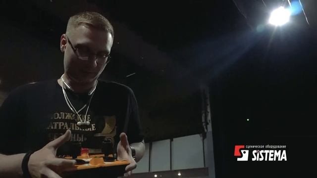 Радиоуправляемая театральная фурка-модуль Tango на "Театральном ПТУ 2021". Тест драйв смотреть онлайн