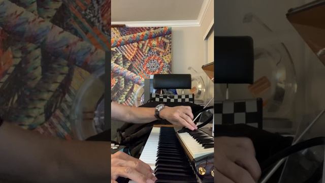 Kelly Keys Pink Panther Piano via Melodica It Had Better Be Tonight смотреть онлайн