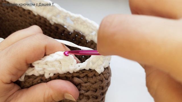 Сумка вязаная крючком из шнура 2 в 1 с УНИВЕРСАЛЬНЫМ ремешком - ручками. Мастер-класс 2024 смотреть онлайн