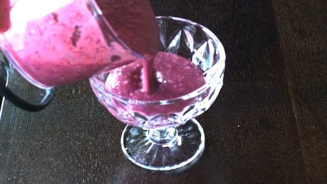 Смузи-боул с блендером BRAUN MQ5035WH Sauce: мастер-класс Ильи Саприна смотреть онлайн