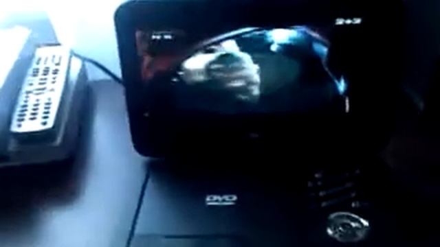 Портативный DVD плеер ERGO 1031 TV (часть 3) смотреть онлайн