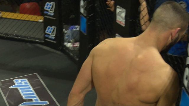 SW11 Pallett vs Offken смотреть онлайн