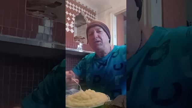 На перекус картошка пюре капуста и морковка по корейски смотреть онлайн