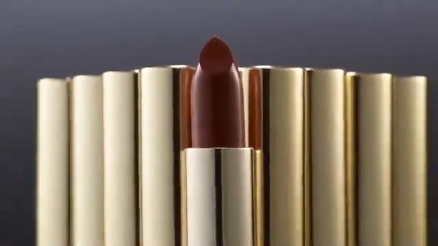 Губная помада Giordani Gold MasterCreation смотреть онлайн