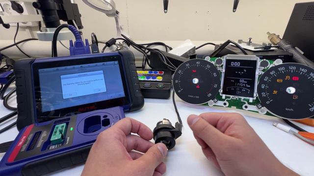 AUTEL VAG IMMO Востоновление чипа через сервесный дамп EEPROM.