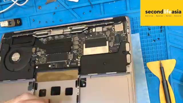 07092022 MacBook Pro 13” A1708 Battery Replacement смотреть онлайн