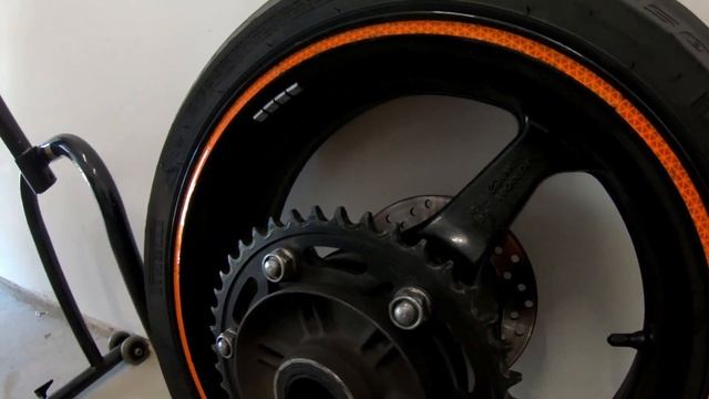 Vortex Quick Accel Chain and Sprocket Kit on 2008 CBR600rr Install and Test Drive! смотреть онлайн