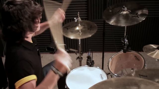 Ricky - WIZ KHALIFA - Black And Yellow (Drum Cover) смотреть онлайн