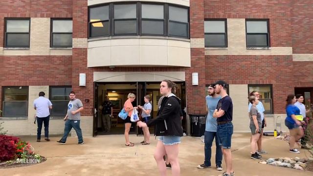 Top 5 Essentials for Living in a Residence Hall - Millikin University смотреть онлайн