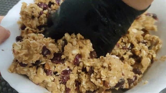 Полезное печенье из овсяных хлопьев и сухофруктов, без сахара! Понравилось всем кто пробовал! смотреть онлайн