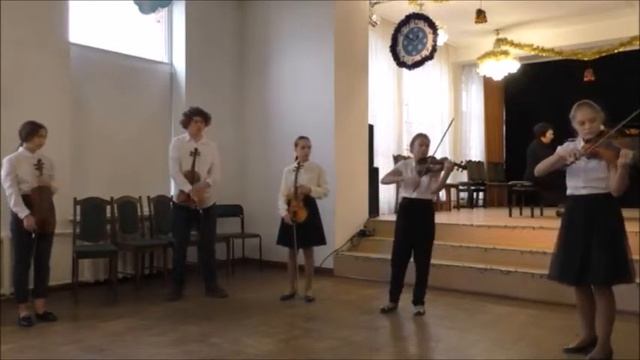 Ансамбль скрипачей ДМШ им. Р. Глиэра г. Калининград. смотреть онлайн
