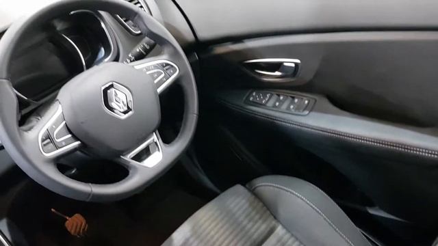 191G331 - 2019 Renault Scenic ICONIC BLUE DCI 120 MY1 25,950 смотреть онлайн