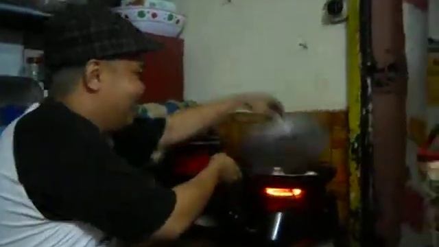 chef boy logro. aka yum! yum! yum! смотреть онлайн