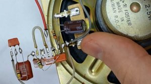 Радиоприемник Регенератор на коленке