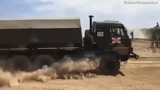 Русская военная техника. КамАЗ, УАЗ смотреть онлайн
