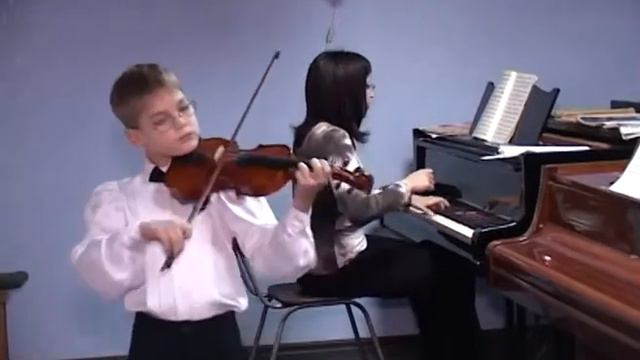 КУРПИНСКИЙ ПОЛОНЕЗ 2013 исполняет Александр Павлов, 9 лет смотреть онлайн