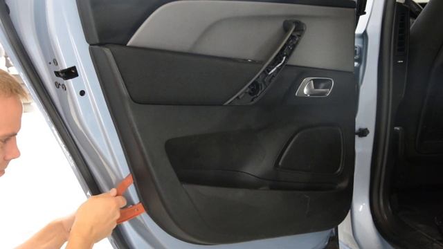 How to remove The Door panel Citroen C4 Picasso смотреть онлайн