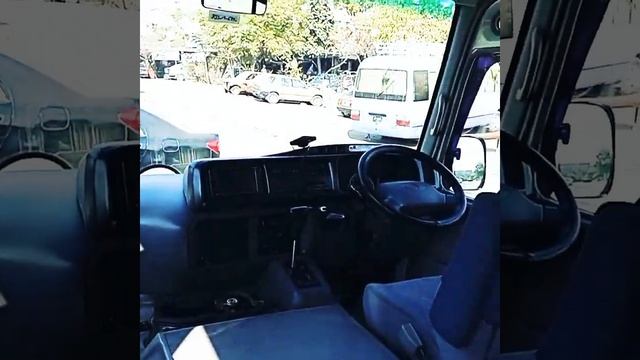 Toyota coaster in Pakistan смотреть онлайн
