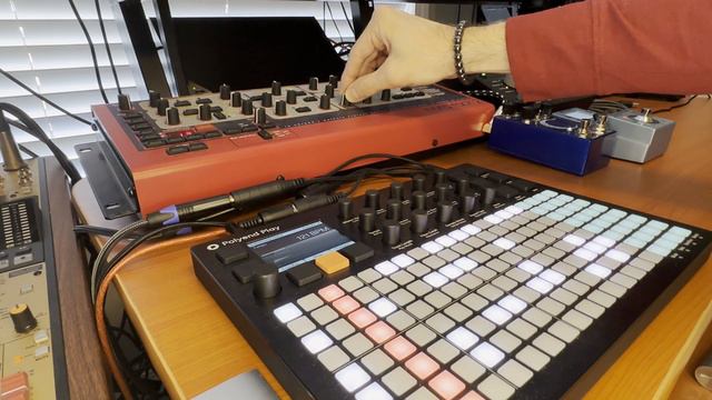 Dusty Nord Rack 2 + Polyend Play - Tech House/Electro смотреть онлайн